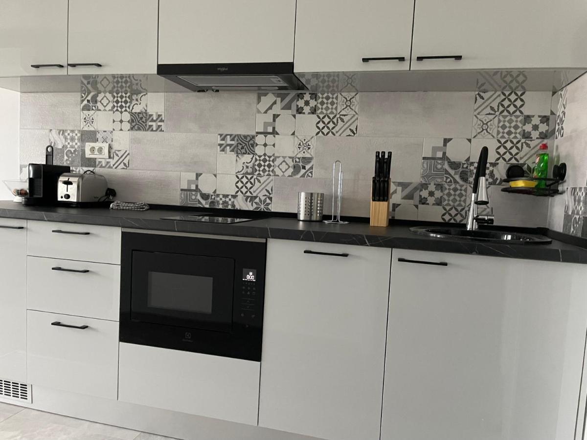 Beautiful Penthouse Lakeview W18 Bukarest Exterior foto